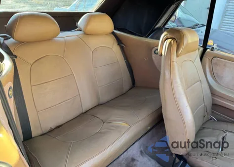 1988 Saab 900 из США, поврежденный, VIN YS3AT76L3J7040435